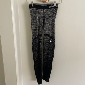 Nike high rise black ombré knit leggings